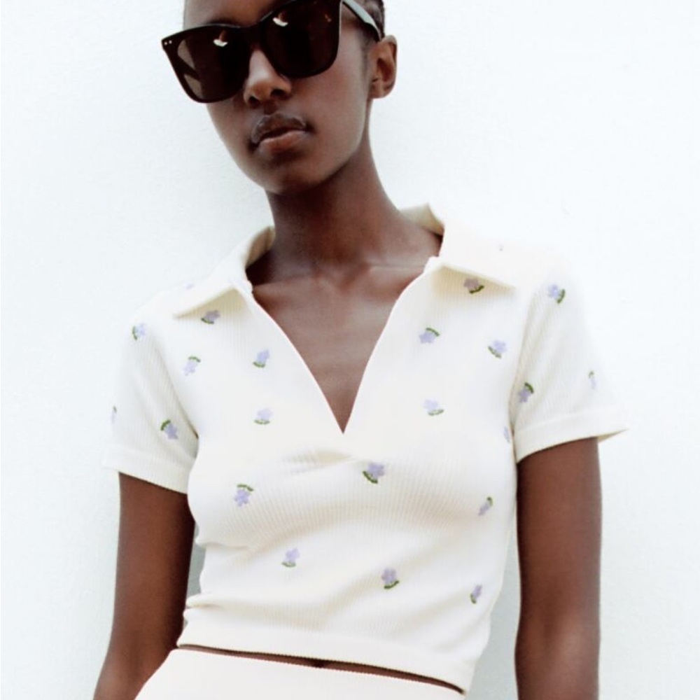 Zara Cream Ribbed Polo Crop Top with Lavender Floral Embroidery